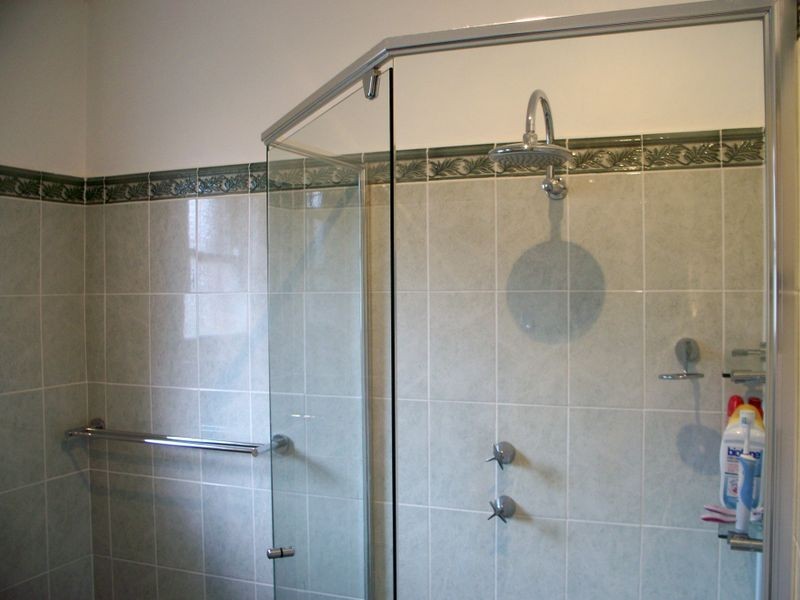 70 Rifle Parade, Lithgow NSW 2790