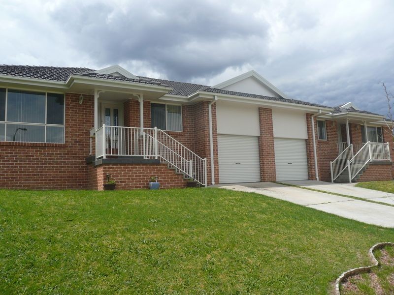 2 & 4 Barracks Place, Lithgow NSW 2790