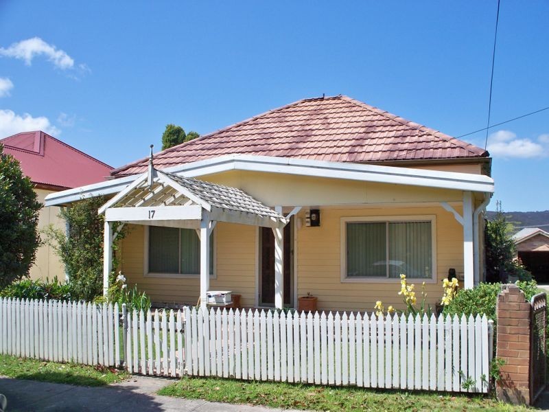 17 Willes Street, Lithgow NSW 2790