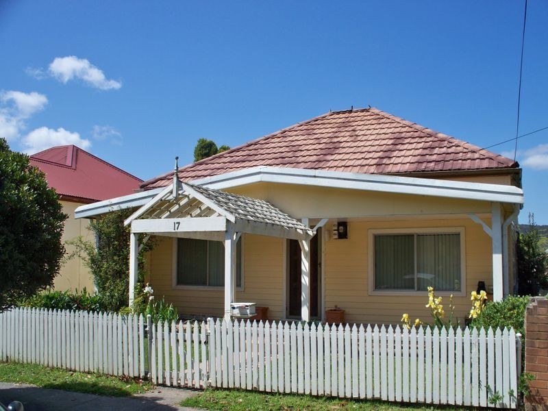 17 Willes Street, Lithgow NSW 2790