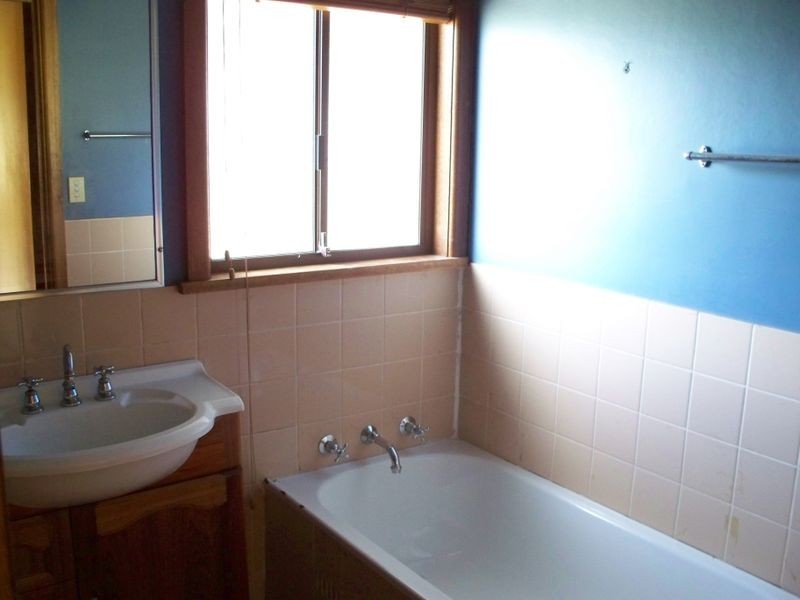 2 Crossing Street, Portland NSW 2847
