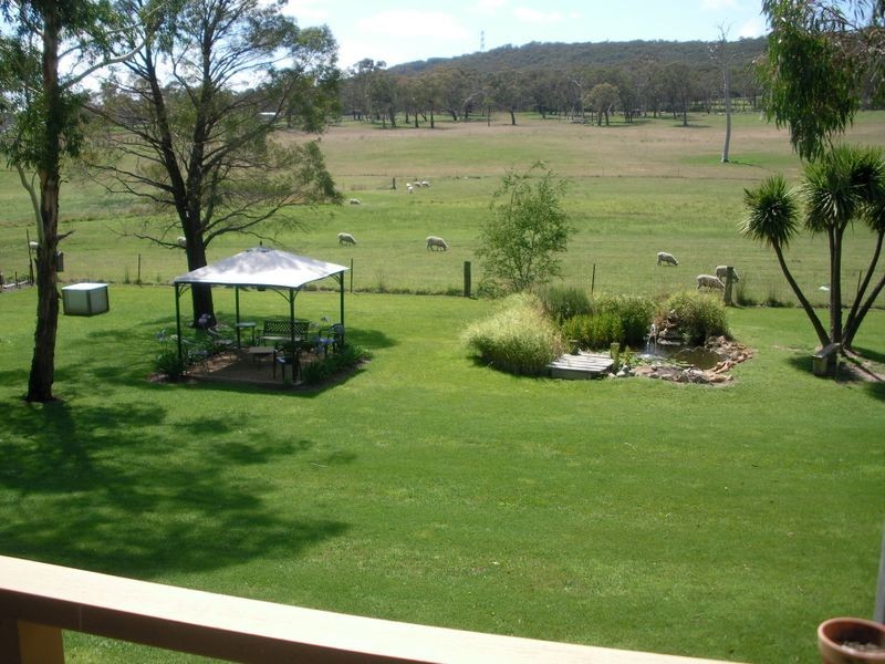 8 Thompson Street, Portland NSW 2847