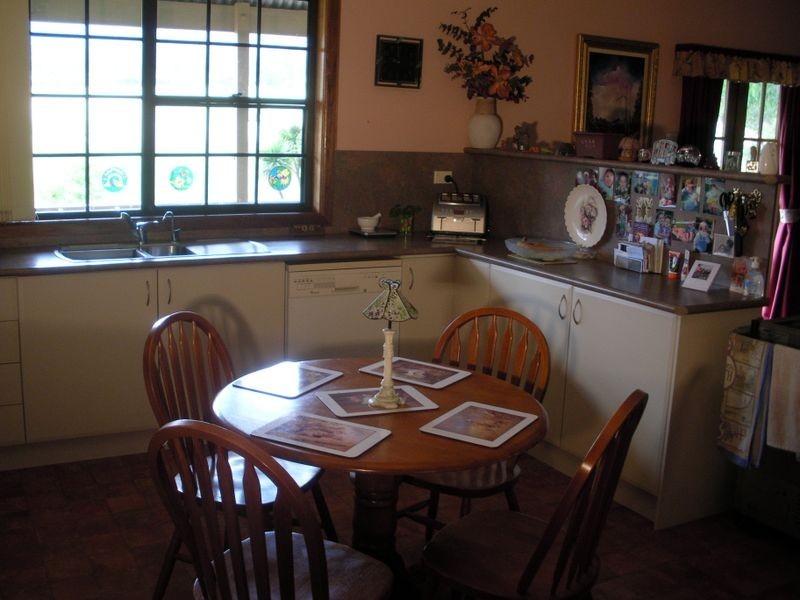 8 Thompson Street, Portland NSW 2847