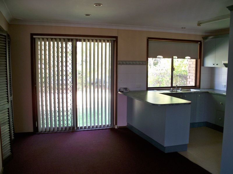 795 Range Road, Pipers Flat NSW 2847