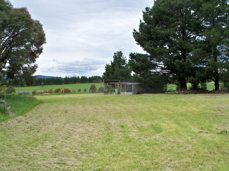 795 Range Road, Pipers Flat NSW 2847