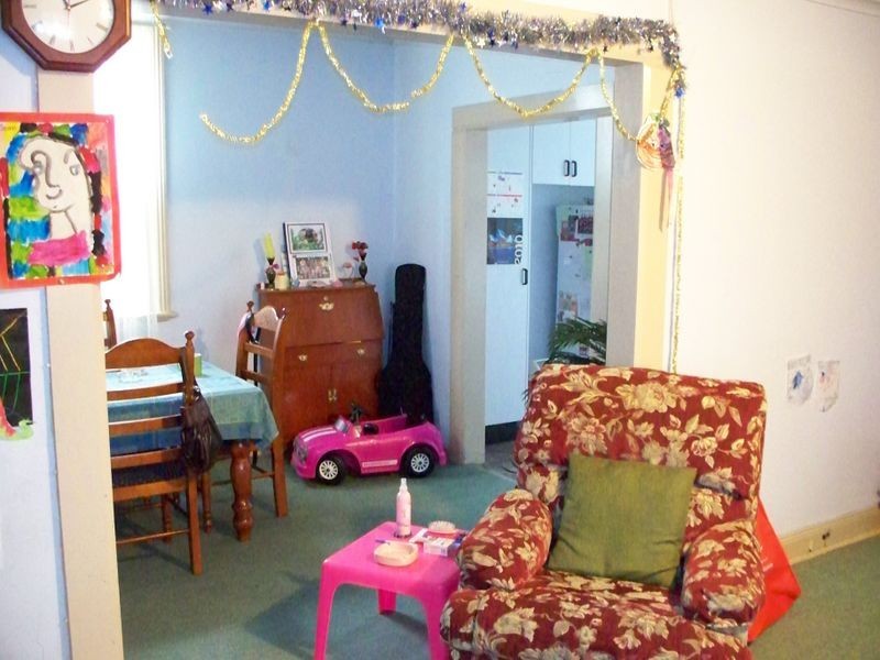 16 Read Avenue, Lithgow NSW 2790