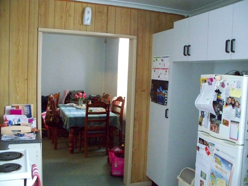 16 Read Avenue, Lithgow NSW 2790