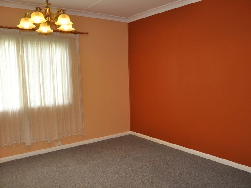 55 Rifle Parade, Lithgow NSW 2790