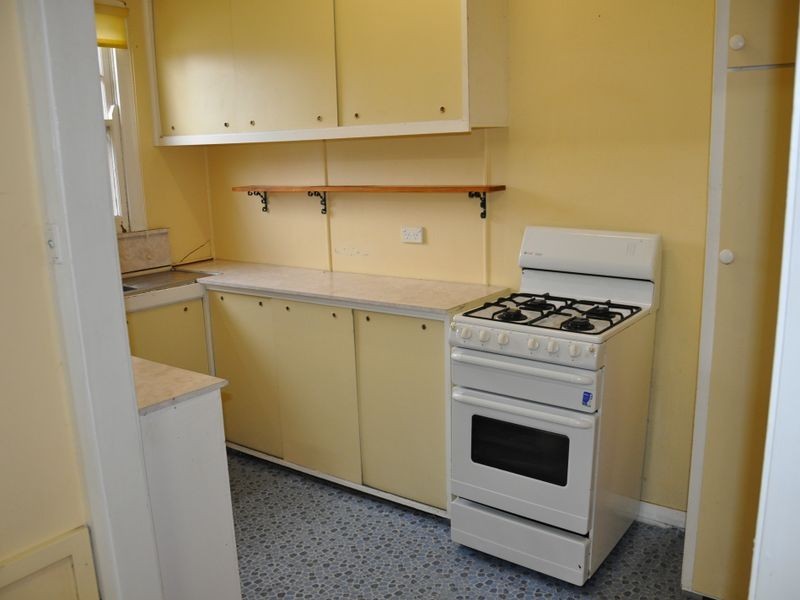 55 Rifle Parade, Lithgow NSW 2790