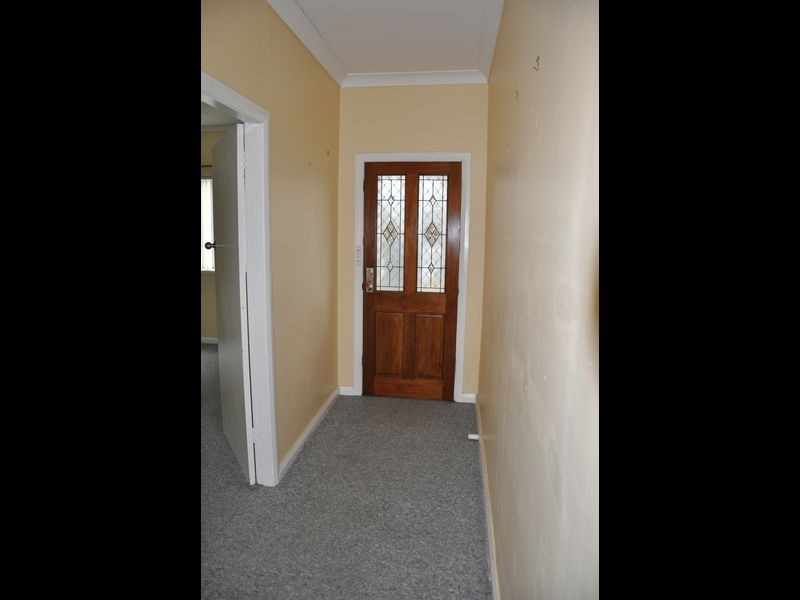 55 Rifle Parade, Lithgow NSW 2790