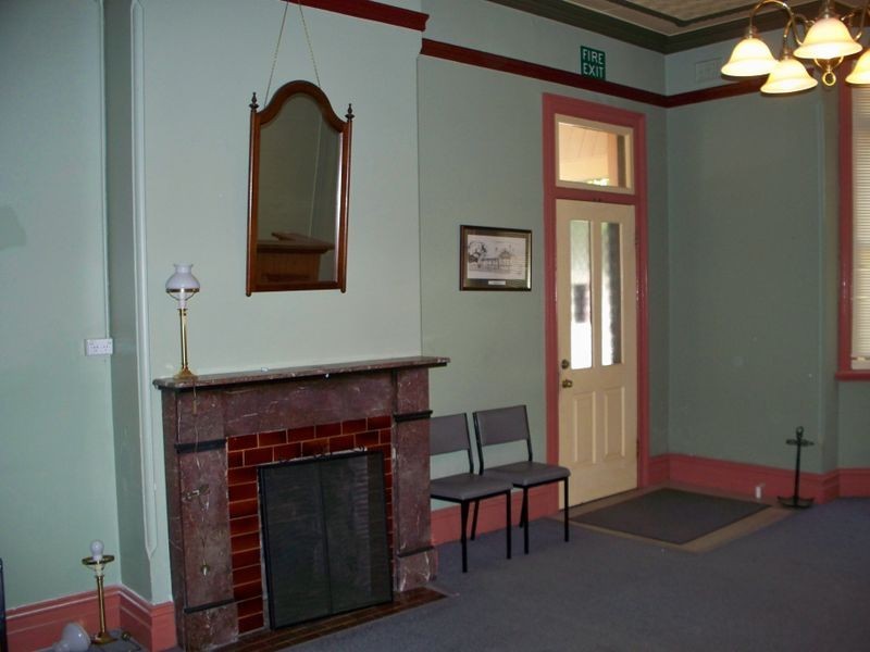 39 Railway Parade, Lithgow NSW 2790