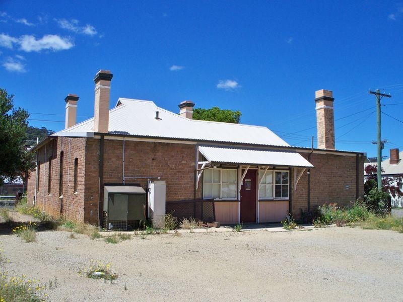 39 Railway Parade, Lithgow NSW 2790
