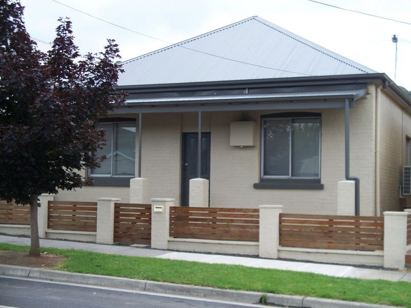 93 Mort Street, Lithgow NSW 2790