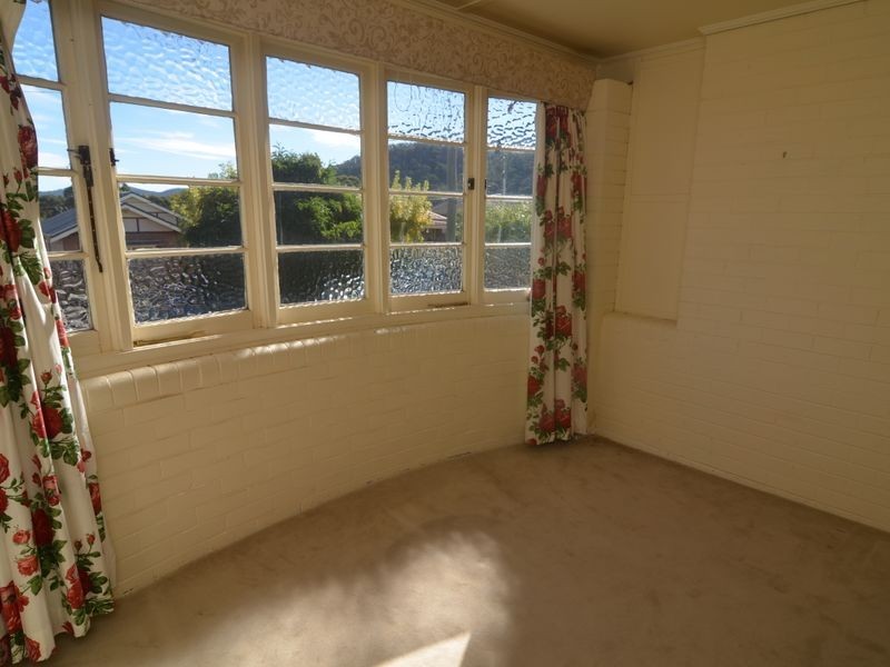 19 Padley Street, Lithgow NSW 2790