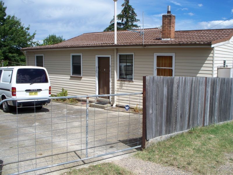 2 Outer Crescent, Lithgow NSW 2790