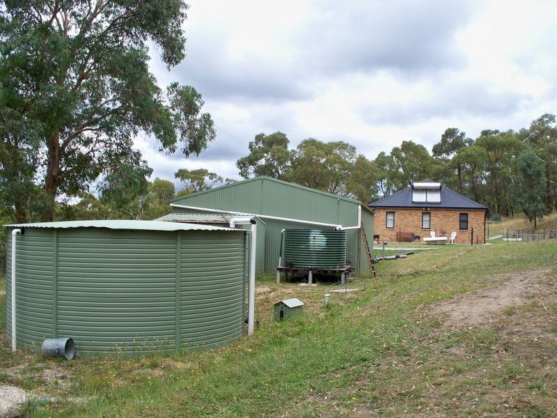 2B Hughes Lane, Marrangaroo NSW 2790
