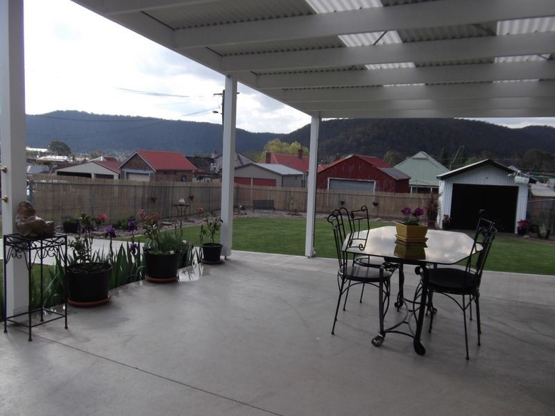 16 Whitton Street, Lithgow NSW 2790