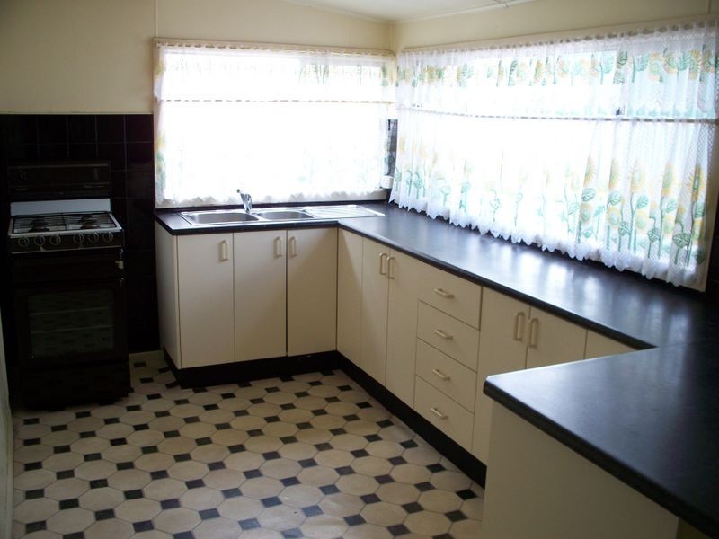 73 Inch Street, Lithgow NSW 2790