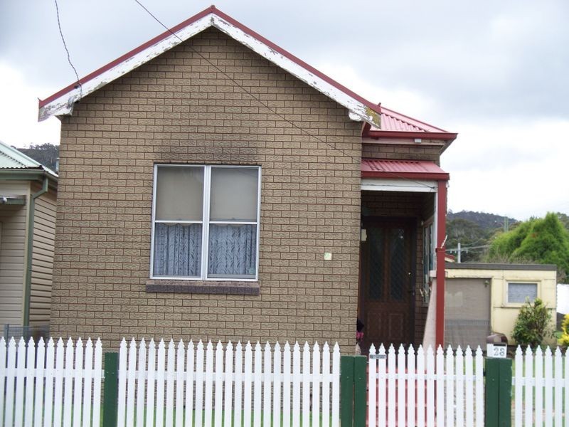 28 Laidley Street, Lithgow NSW 2790
