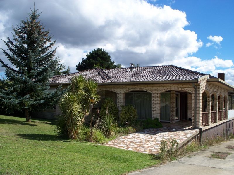 44 James Parade, Wallerawang NSW 2845