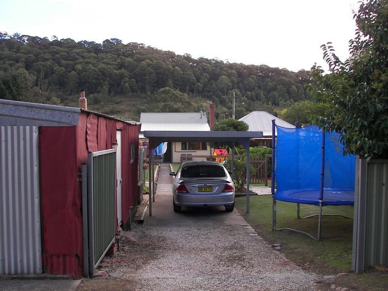 23 Ramsay Street, Lithgow NSW 2790