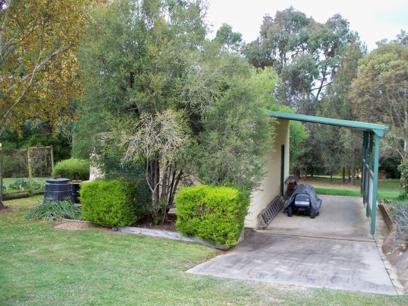 9 Korra Street, Marrangaroo NSW 2790