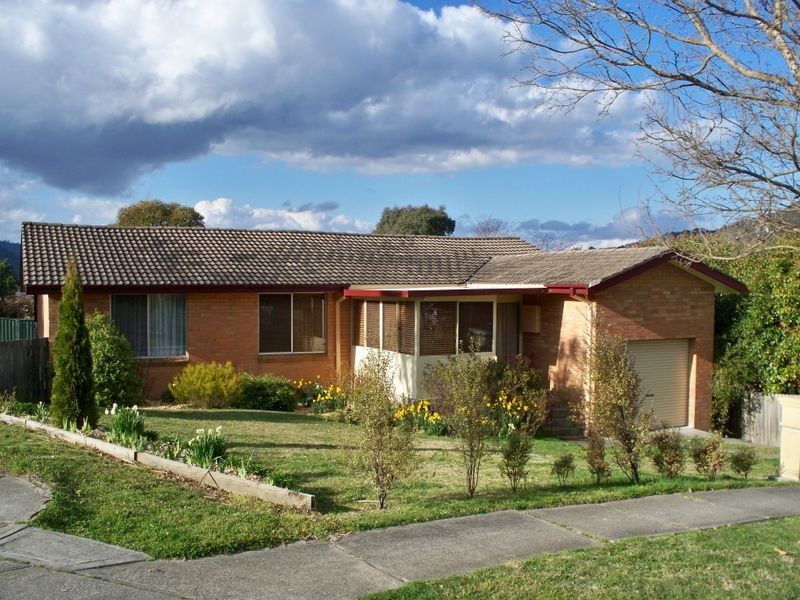 5 McKenzie Place, Lithgow NSW 2790