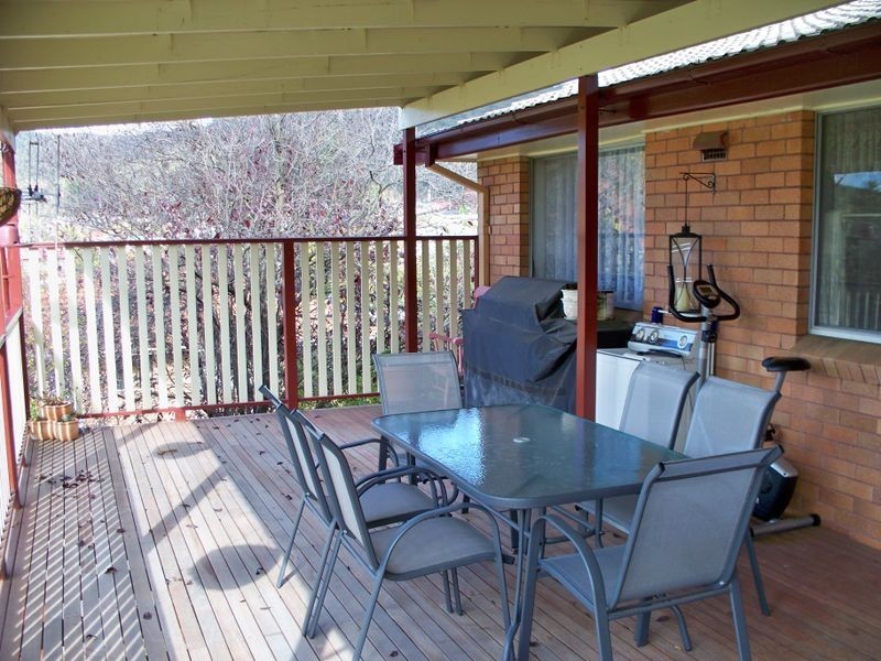 5 McKenzie Place, Lithgow NSW 2790