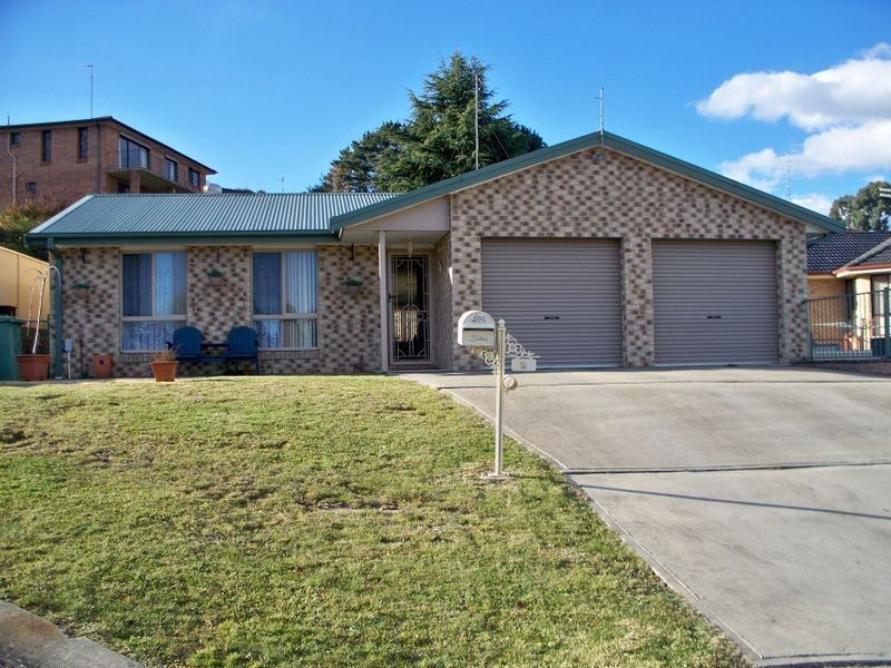 6 Corderoy Place, Wallerawang NSW 2845