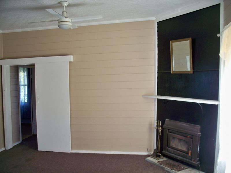 2 Piper Street, Portland NSW 2847