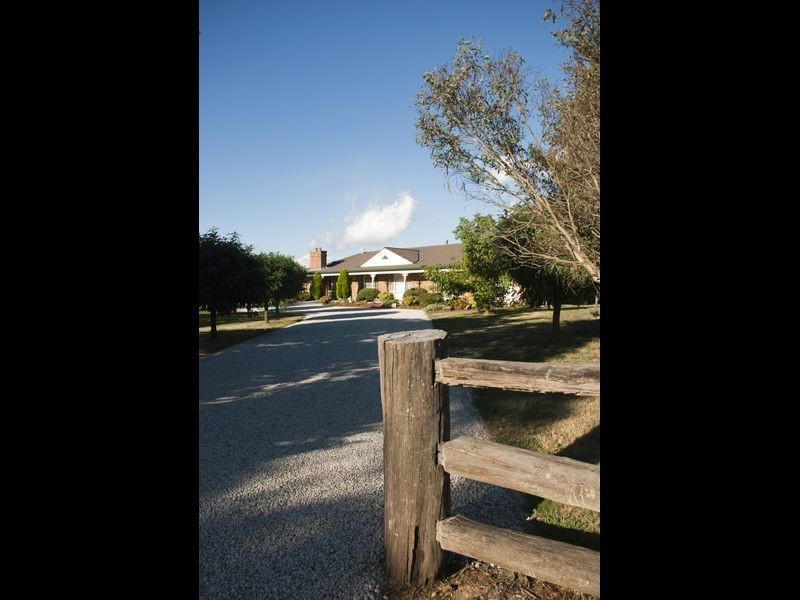 10 Forest Ridge Drive, Wallerawang NSW 2845