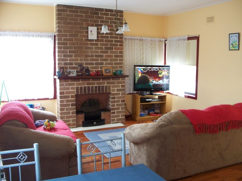 2 Amiens Street, Lithgow NSW 2790