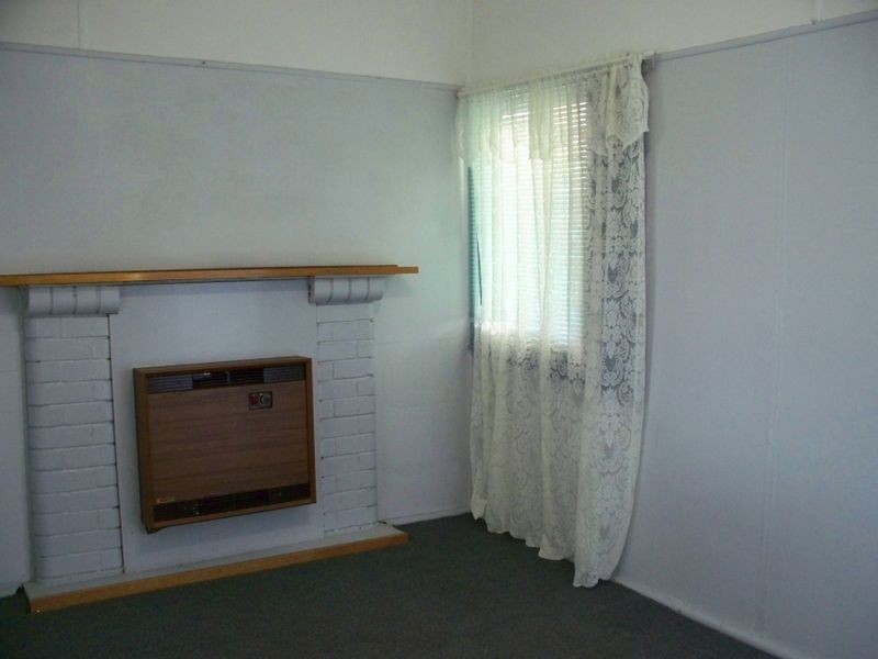 37 Tweed Road, Lithgow NSW 2790