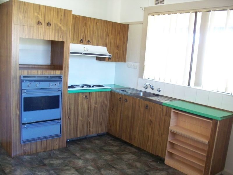12 Stewart Street, Lithgow NSW 2790
