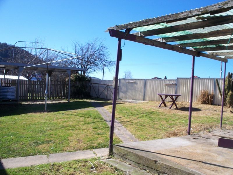 12 Stewart Street, Lithgow NSW 2790