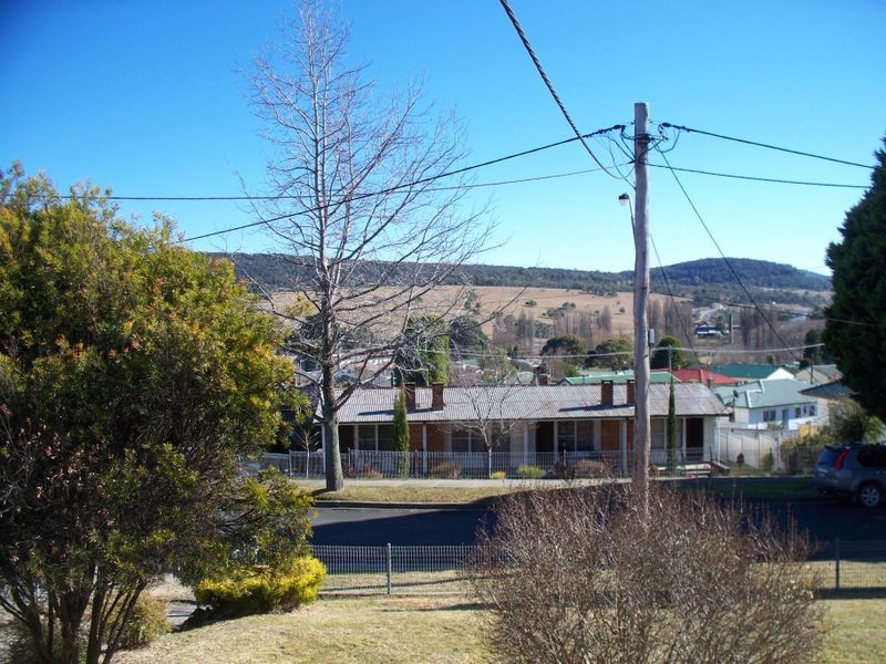 12 Stewart Street, Lithgow NSW 2790