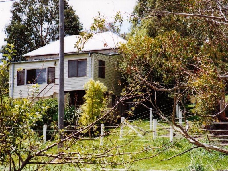 8-10 Creek Street, Portland NSW 2847