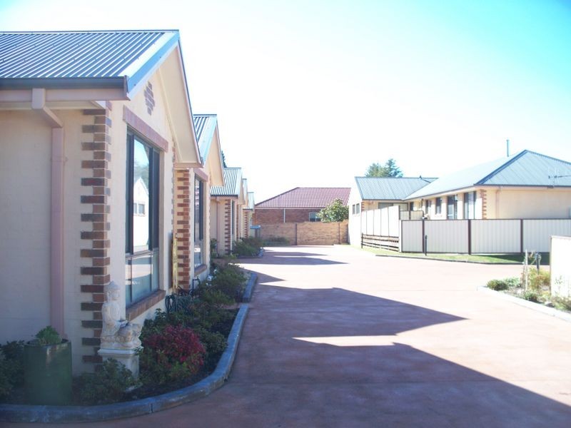 4/25 Hoskins Avenue, Lithgow NSW 2790