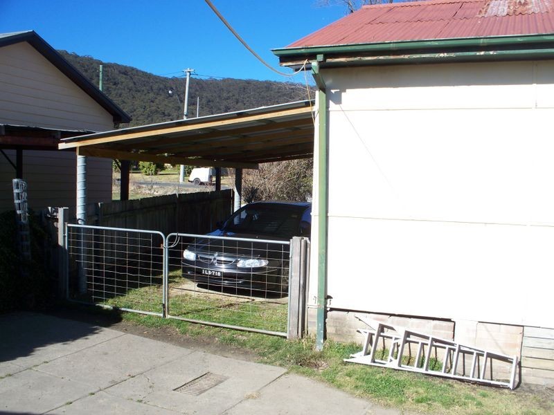 9 Tobruk Street, Lithgow NSW 2790