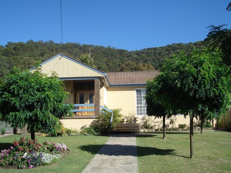 4 Geordie Street, Lithgow NSW 2790