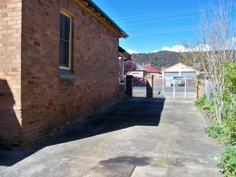 12 Wrights Road, Lithgow NSW 2790