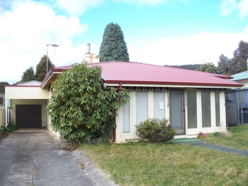 14 Rabaul Street, Lithgow NSW 2790