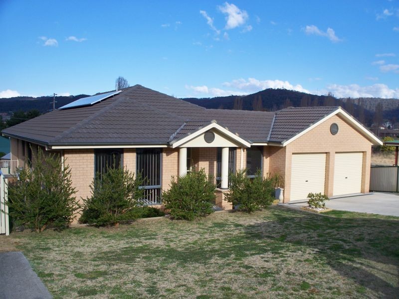 5 Wilton Close, Lithgow NSW 2790