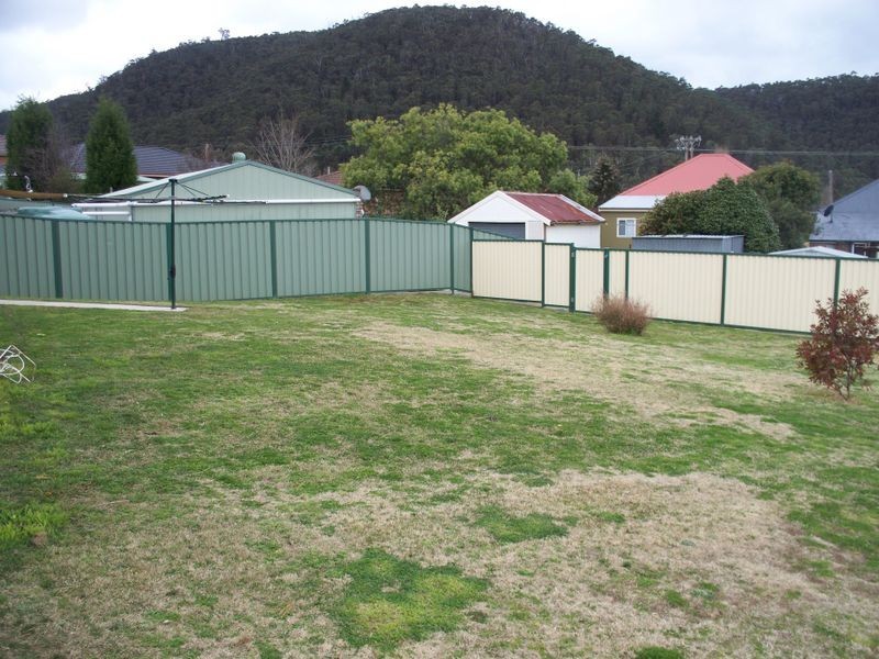 5 Wilton Close, Lithgow NSW 2790