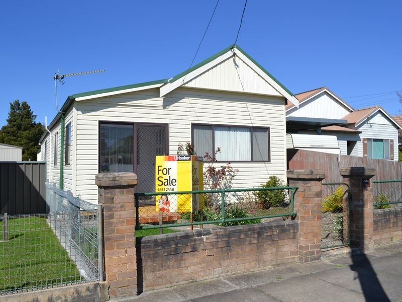 51 Cupro Street, Lithgow NSW 2790