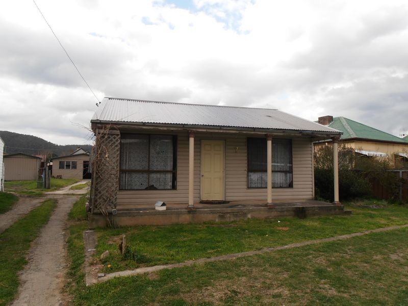 7 Davy Street, Lithgow NSW 2790