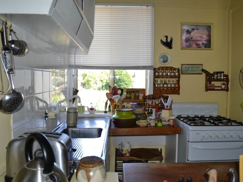 9 Buttress Place, Lithgow NSW 2790