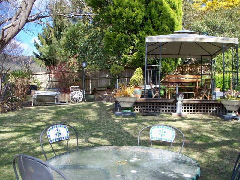 28 Maple Crescent, Lithgow NSW 2790