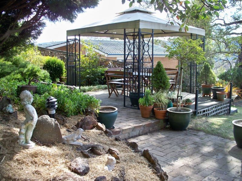 28 Maple Crescent, Lithgow NSW 2790