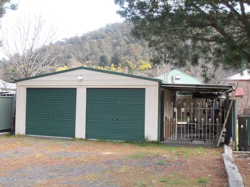 15 Stephenson Street, Lithgow NSW 2790